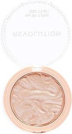 Iluminadores con ingredientes naturales: belleza consciente en casa