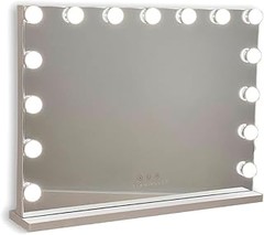 Descubre las ventajas de usar un espejo de maquillaje con luz